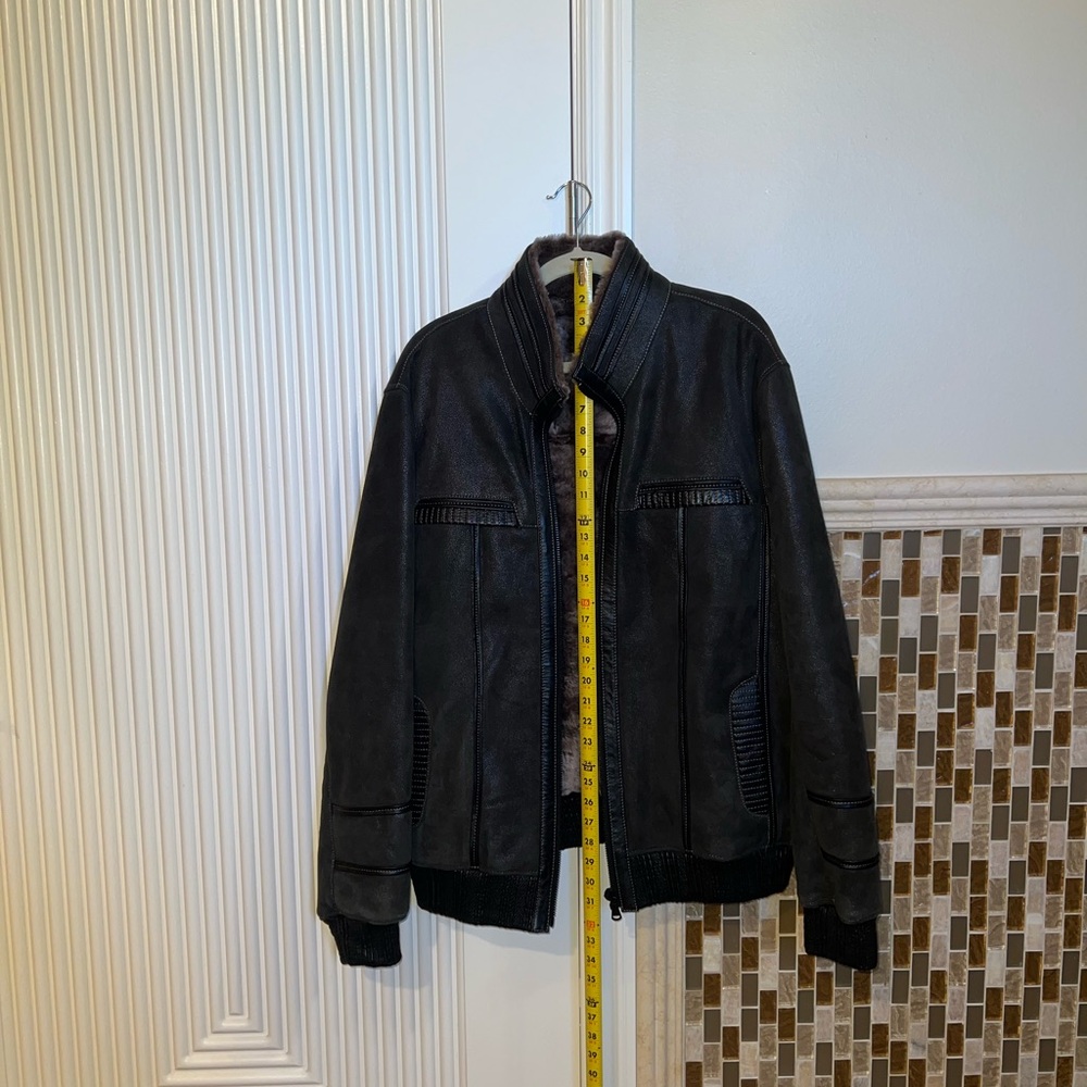 Authentic Men’s Victoria Jacket - Picture 3 of 5